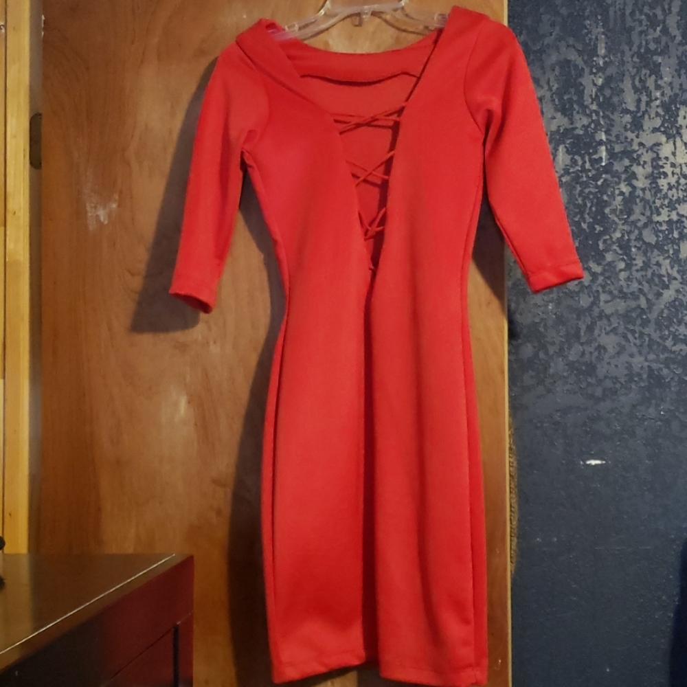 Dress - Picture 2 of 3